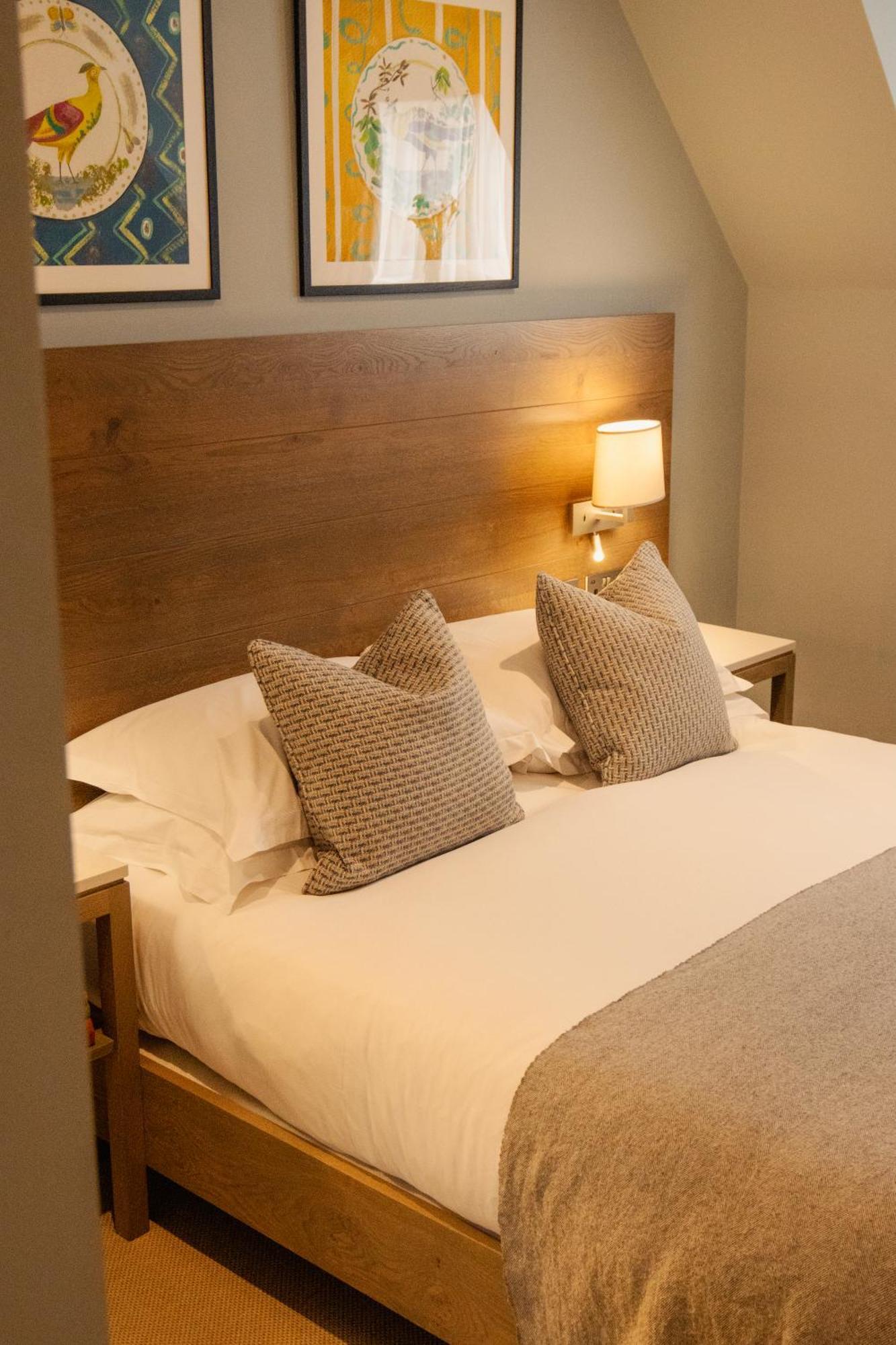 The Georgian, Haslemere, Surrey ภายนอก รูปภาพ