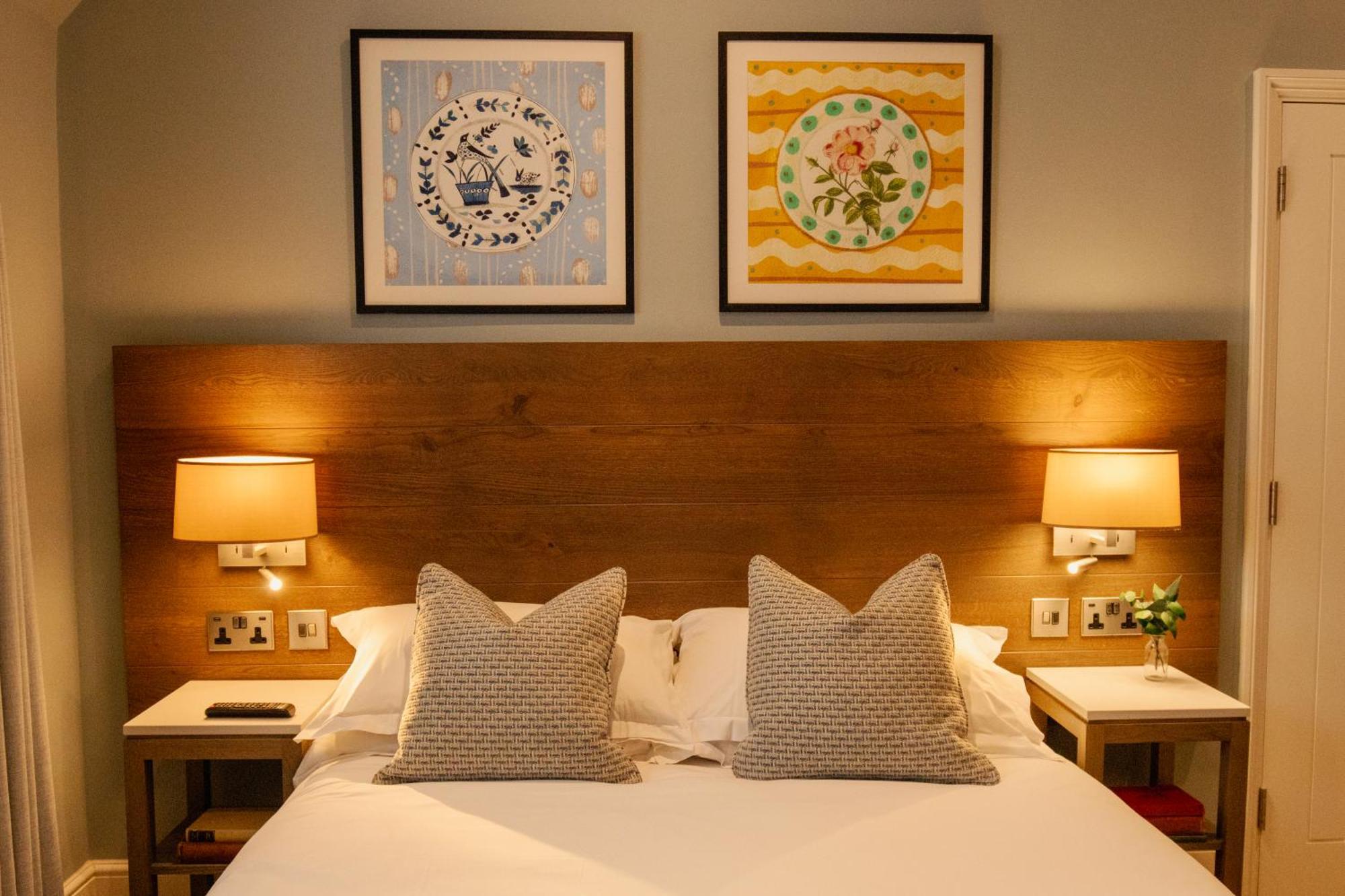 The Georgian, Haslemere, Surrey ภายนอก รูปภาพ